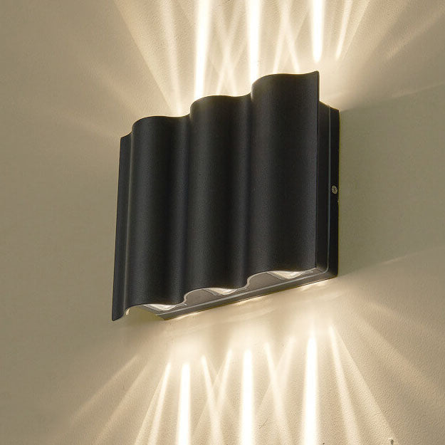 Wandlamp met 2, 4 of 6 lichtbundels – aluminium, zwart