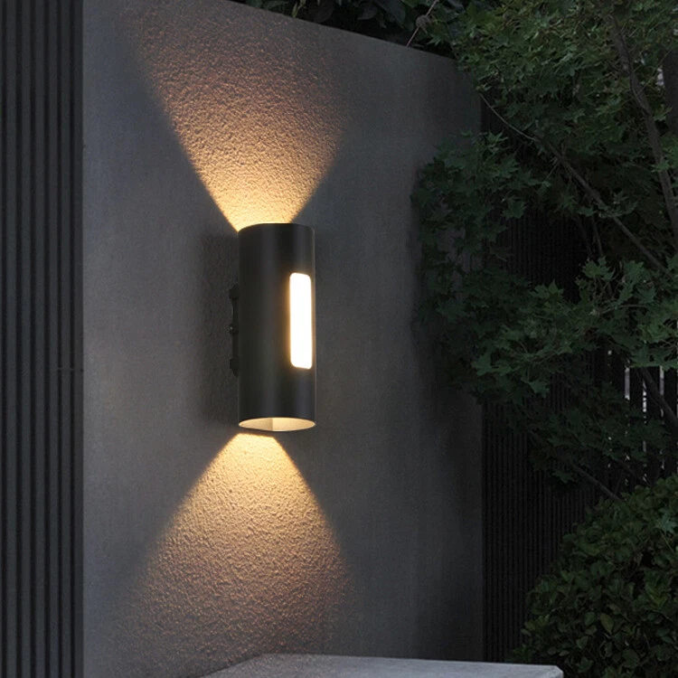 Buitenwandlamp IP65 rond – aluminium en acryl, zwart