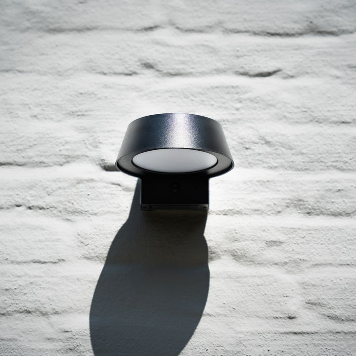 Solar wandlamp met bewegingssensor – 400 lumen, IP44